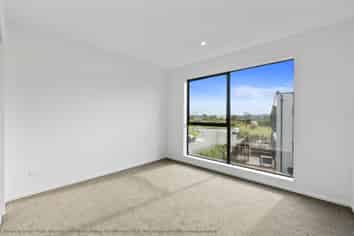 81 Settlers Avenue, Hobsonville