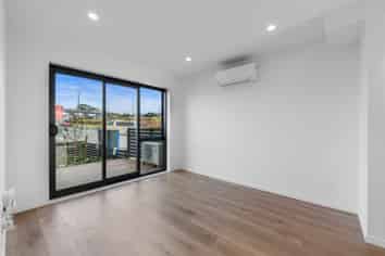 109 Settlers Avenue, Hobsonville