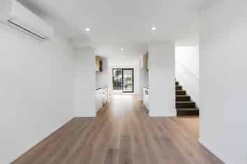 109 Settlers Avenue, Hobsonville