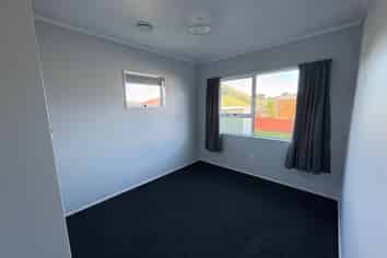 1B Meadow Park Crescent, Tikipunga