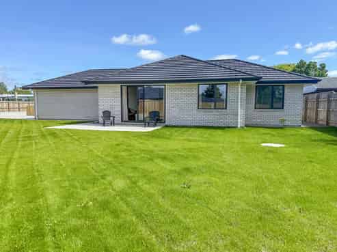 3/93 Harley Street, Solway