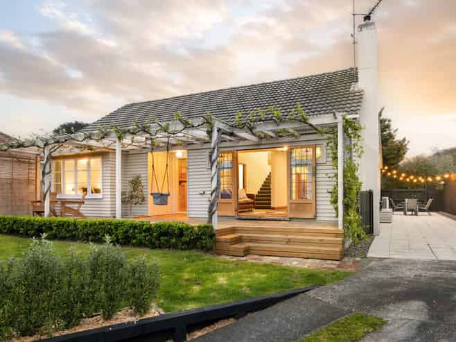 13 Plunket Terrace, Hamilton East