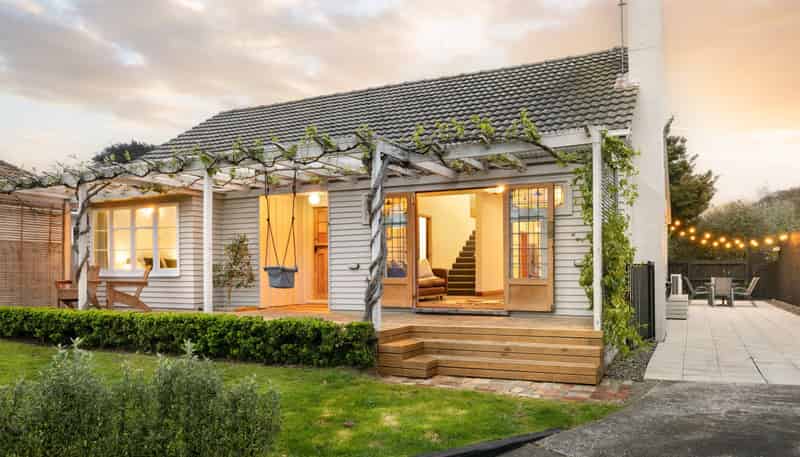 13 Plunket Terrace, Hamilton East
