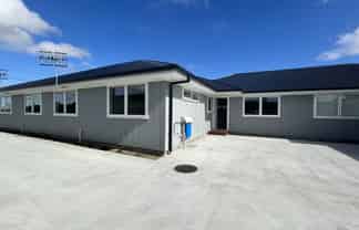 3/57 Dundas Road, Sanson