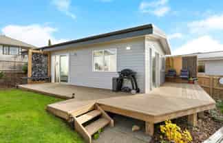 21a Patts Avenue, Glendene
