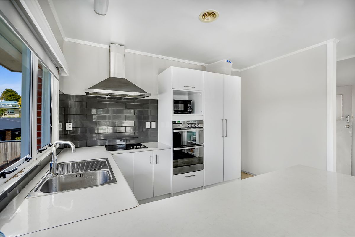 Large Family Home! - Ansicht 4