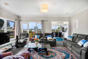 35 Hinton Avenue, Forest Lake