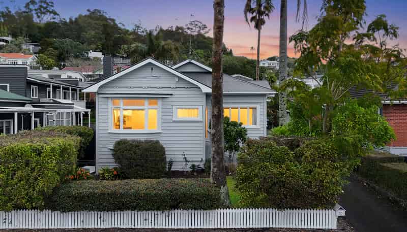 53 Mount Albert Road, Mount Albert