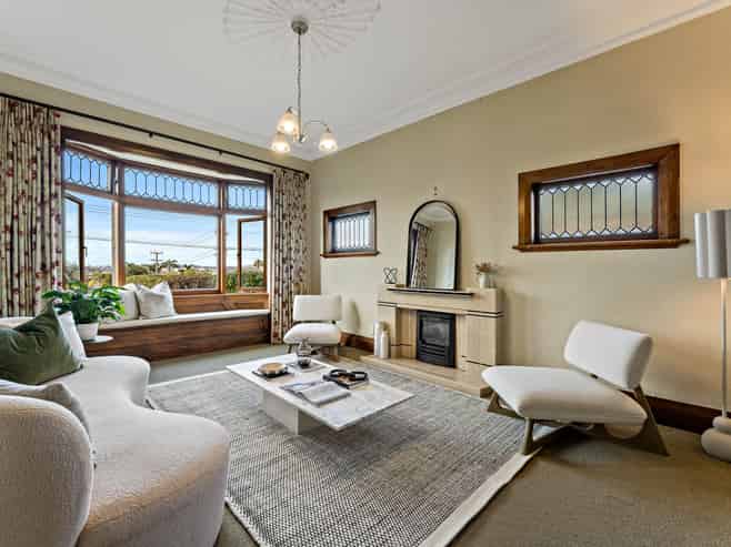 53 Mount Albert Road, Mount Albert