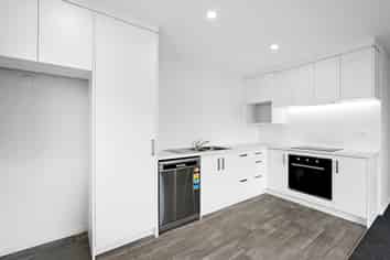8 Fable Way, Leamington