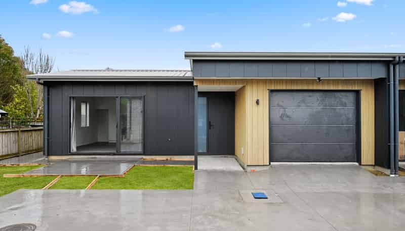 8 Fable Way, Leamington