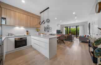 5/11 Karamu Street, Te Atatu Peninsula