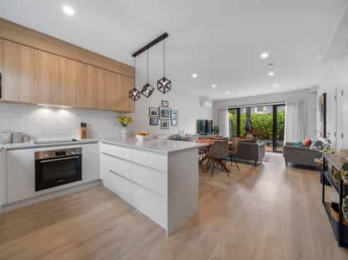 5/11 Karamu Street, Te Atatu Peninsula