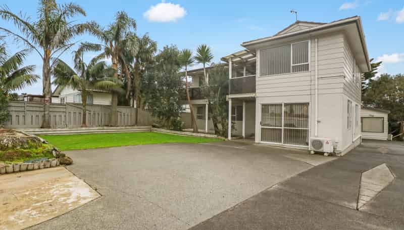 18 Becker Drive, Weymouth