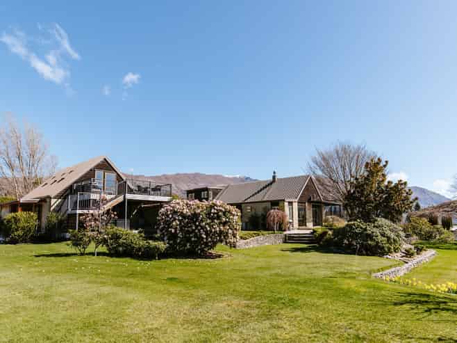 86 Golf Course Road, Wanaka