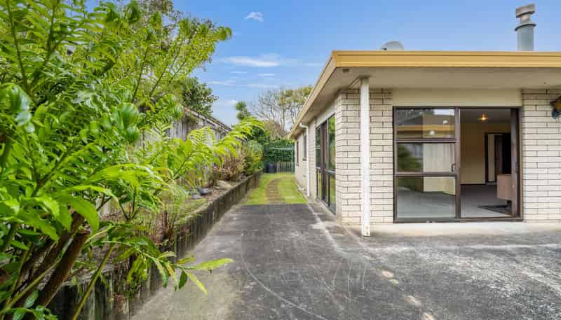 2/12 Penrhyn Place, Mount Maunganui