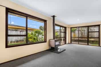 2/12 Penrhyn Place, Mount Maunganui