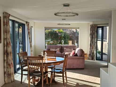 9 & 9A Arthur Terrace, Balclutha