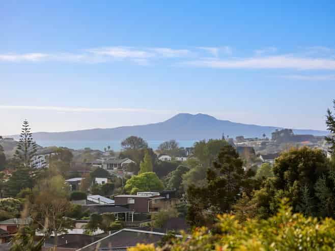2 Kingussie Place, Highland Park