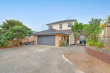 26 Black Teal Close, Unsworth Heights