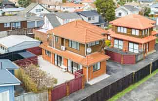 2/49 Marua Road, Ellerslie