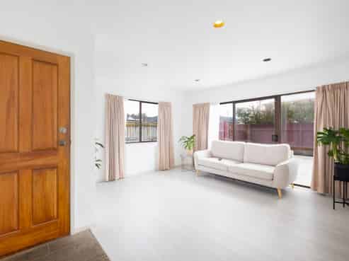2/49 Marua Road, Ellerslie