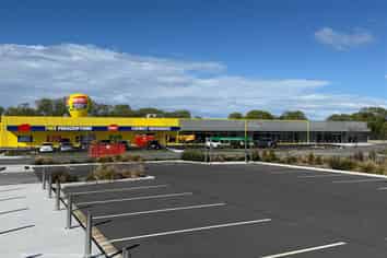 Join Leading Anchor Tenants at Waimak Junction