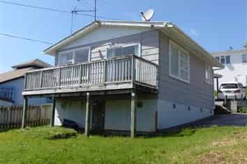 1/1 Hebron Road, Waiake