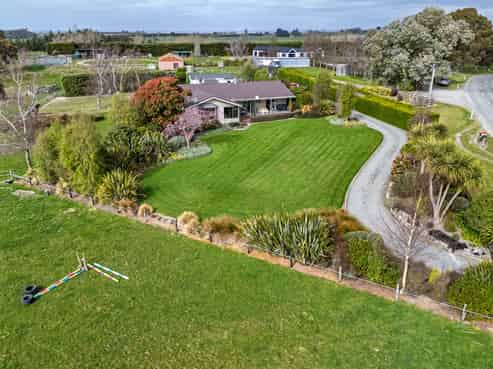 829 Landsborough Road, Claremont