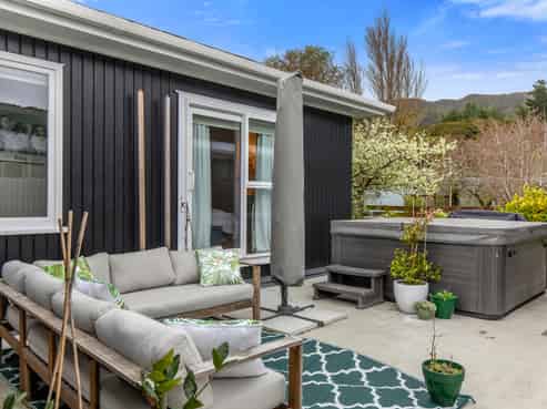 185 Wainuiomata Road, Wainuiomata