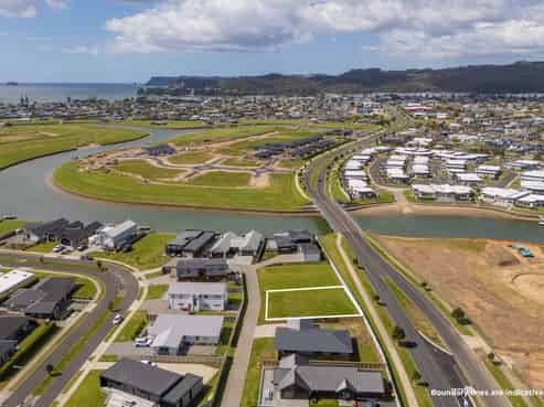 8 Norma Way, Whitianga