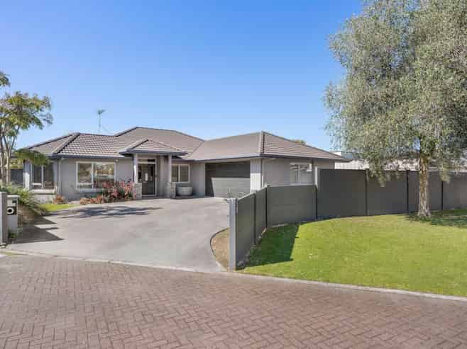 58 Tomika Crescent, Papamoa