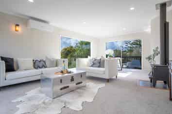 16 Glamorgan Drive, Torbay