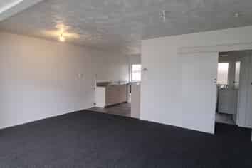 2/181 Marine Parade, Mount Maunganui