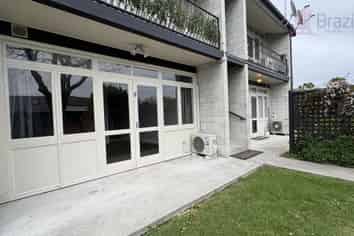 8-1054 Colombo Street, Saint Albans