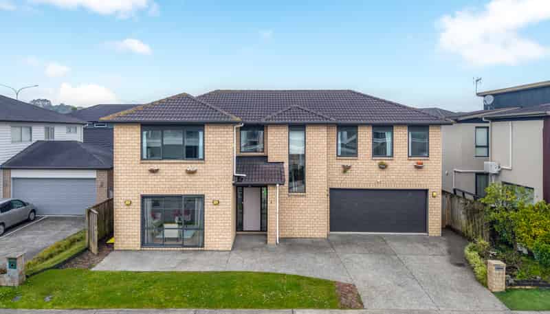 4 Helianthus Avenue, Flat Bush