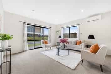 4 Helianthus Avenue, Flat Bush