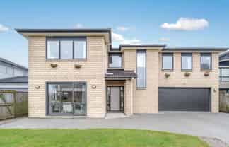 4 Helianthus Avenue, Flat Bush