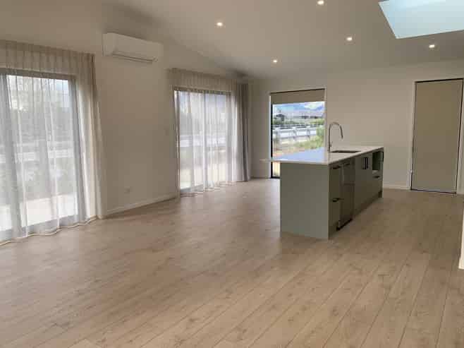 13 Ellacott Lane, Lake Hawea
