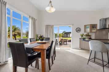 18 Pacific Place, Whitianga