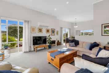 18 Pacific Place, Whitianga