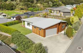 5 Bristol  Lane, Atawhai