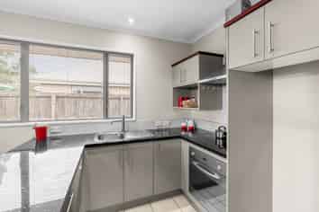 2/194 Waimairi Road, Ilam