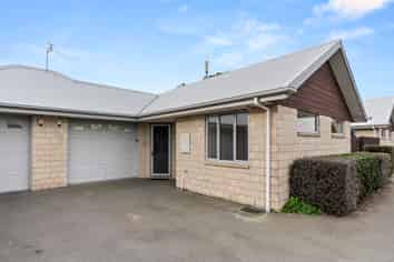 2/194 Waimairi Road, Ilam