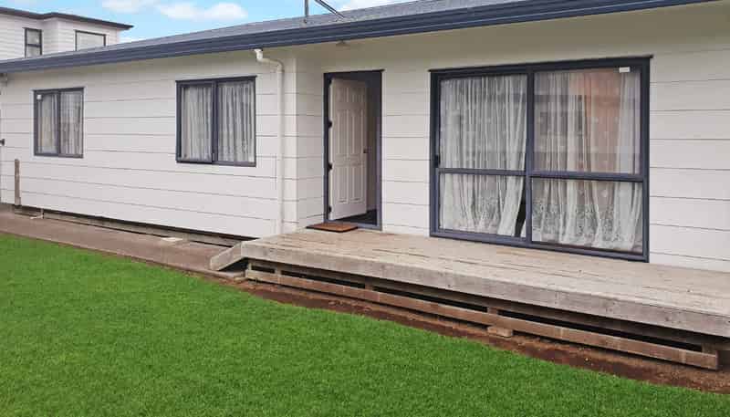 7B Cambridge Road, Manurewa