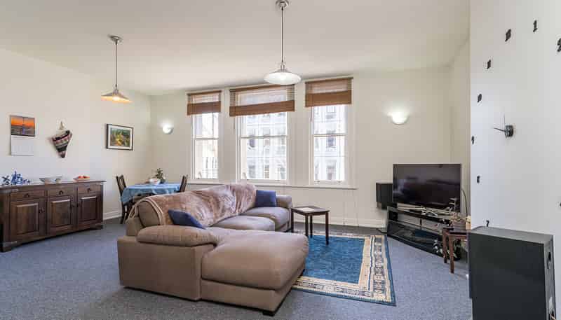 2/31 Dowling Street, Dunedin Central