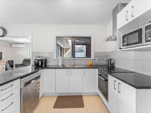 12 Browning Street, Manurewa