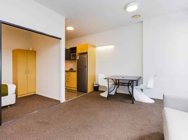 1111/17 Putney Way, Manukau