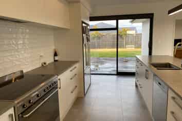 192 Faringdon Bvd, Rolleston