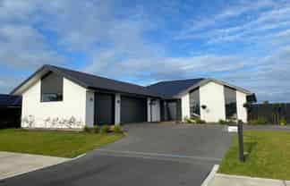 192 Faringdon Bvd, Rolleston